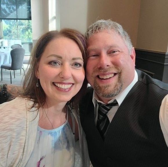 Meet your Posher, Alison - Picture 1 of 1